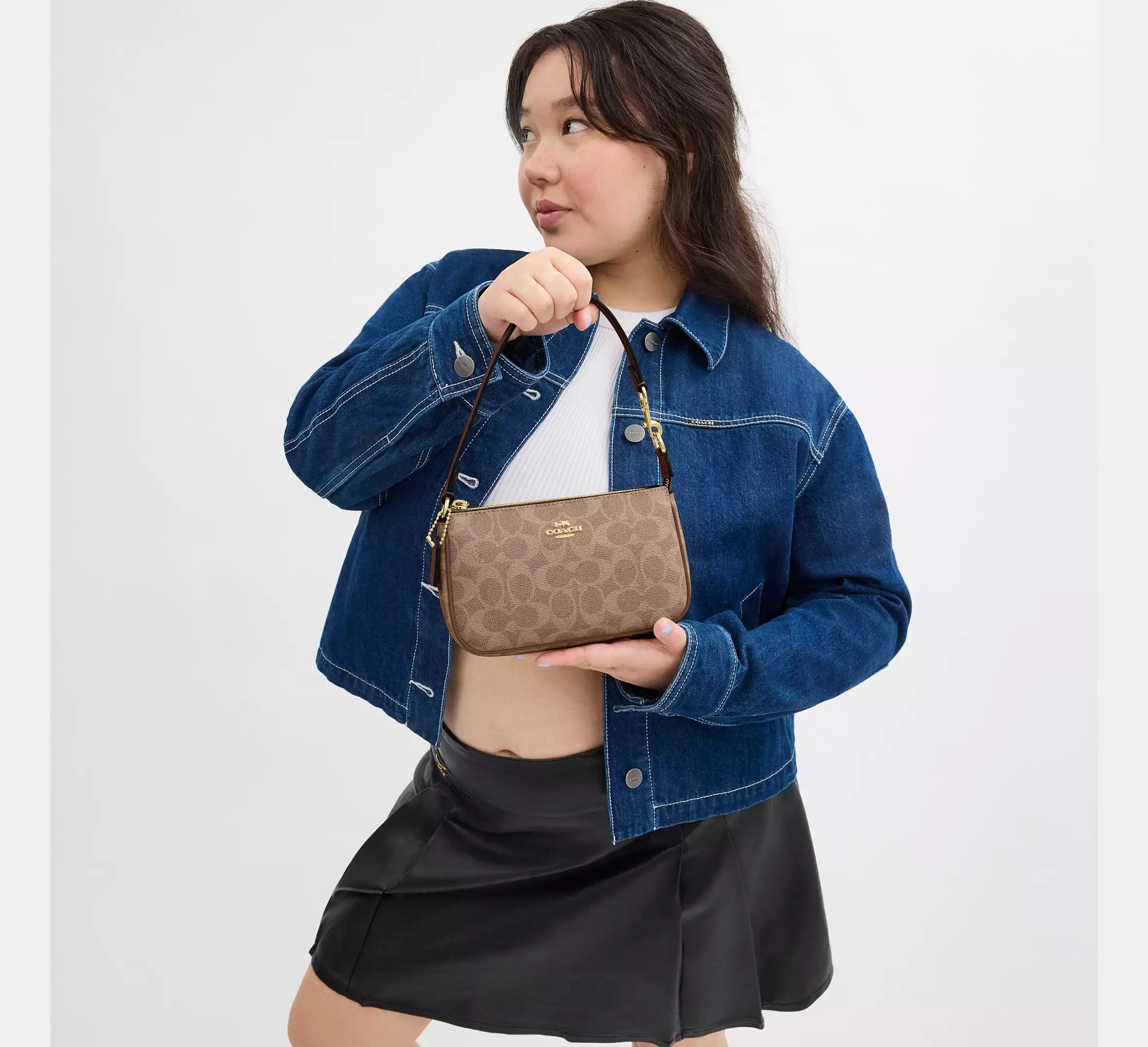 Coach Nolita 19 In Signature Canvas CW426 Size ONE SIZE - 6 Thumbnail