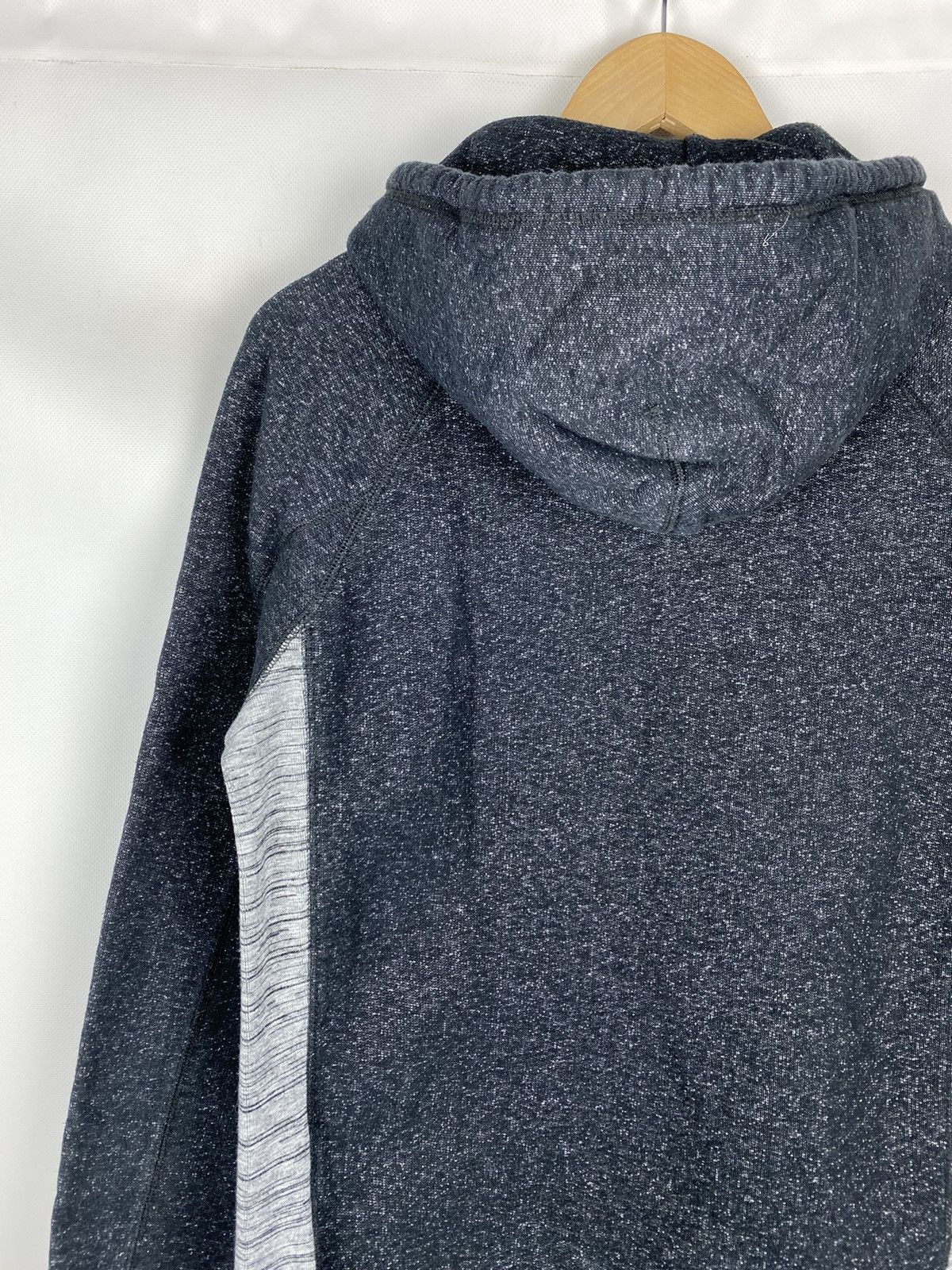 Carhartt Carhartt Hooded Waider Sweat men’s hoodie pullover size M Size US M / EU 48-50 / 2 - 17 Thumbnail