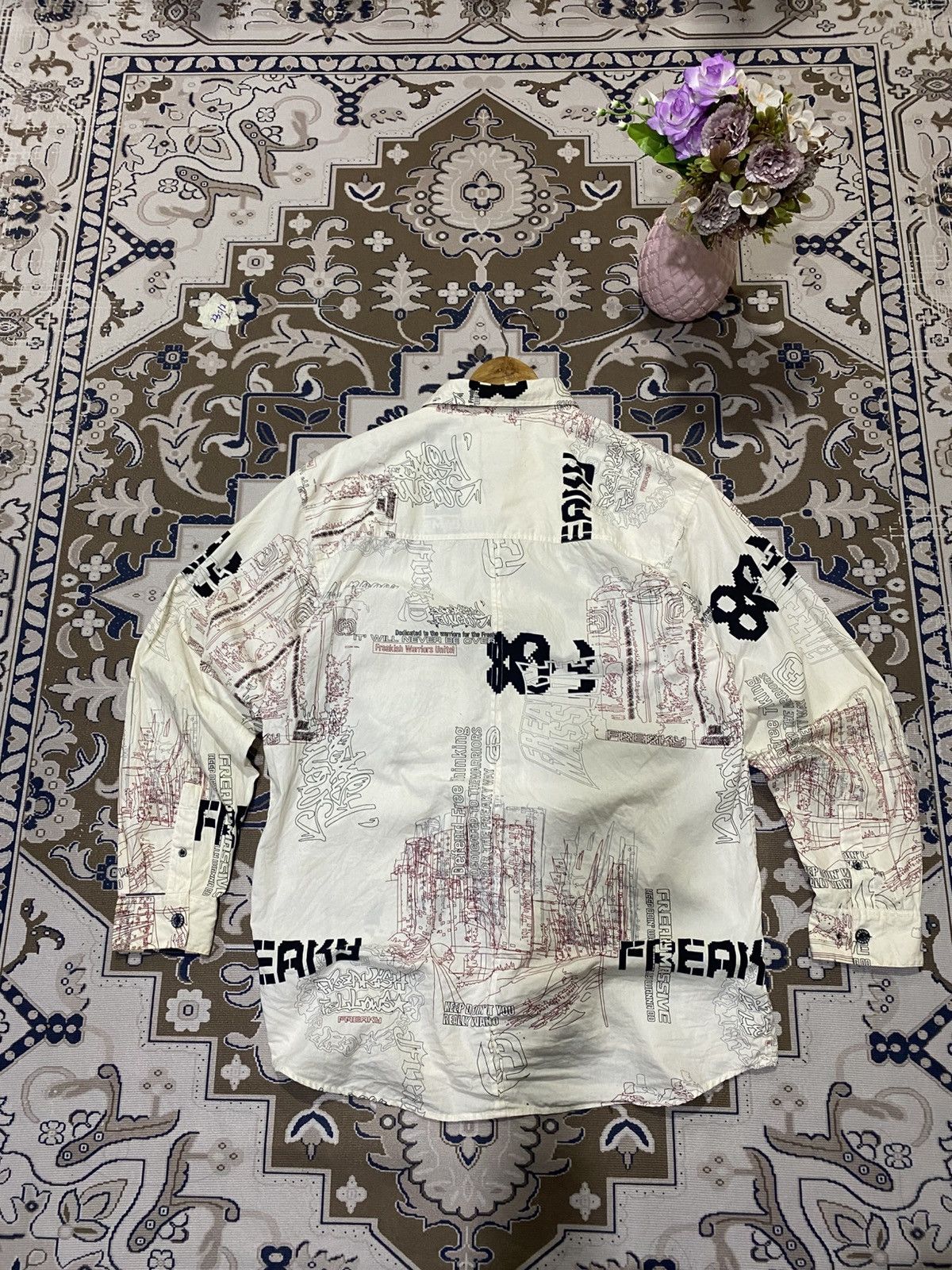 Vintage VINTAGE FREAKY MASSIVE FULLPRINT BUTTON UP ! Size US L / EU 52-54 / 3 - 15 Thumbnail