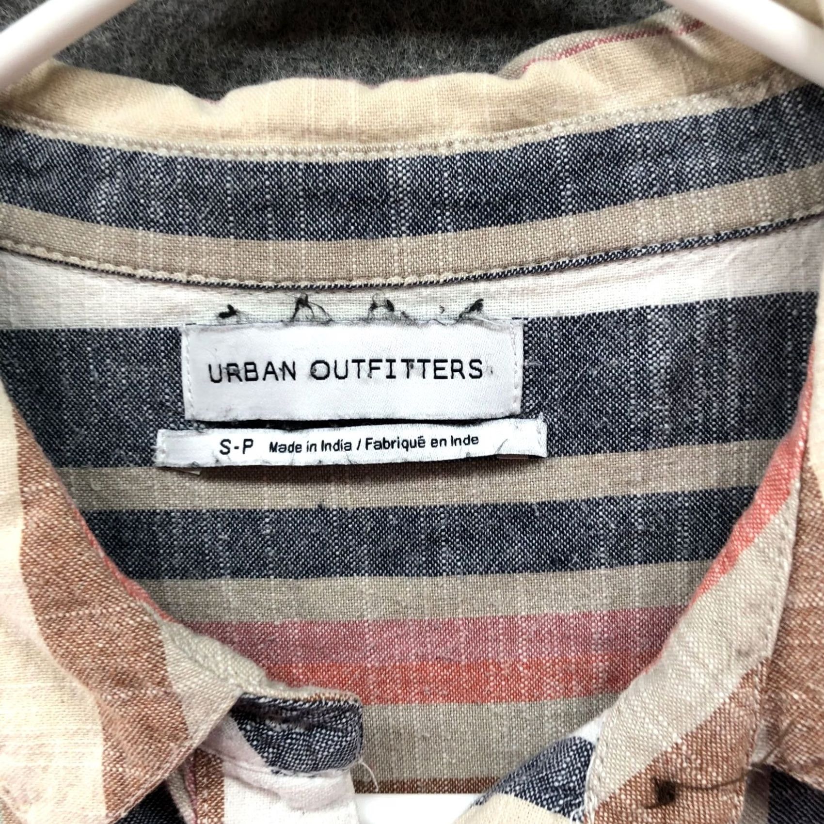 Urban Outfitters VINTAGE Urban Outfitters Button-Down Shirt Mens S Striped Beige Long Sleeve Cotton Shirt Size US S / EU 44-46 / 1 - 5 Thumbnail