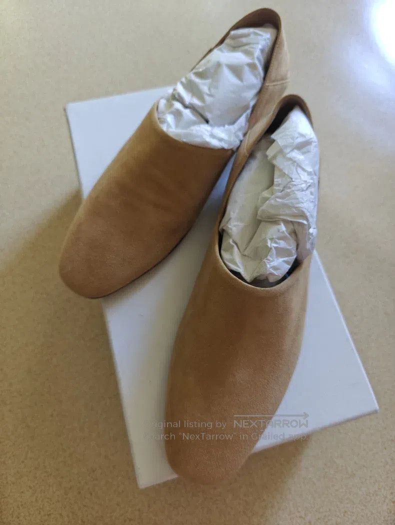The Row Suede shoes