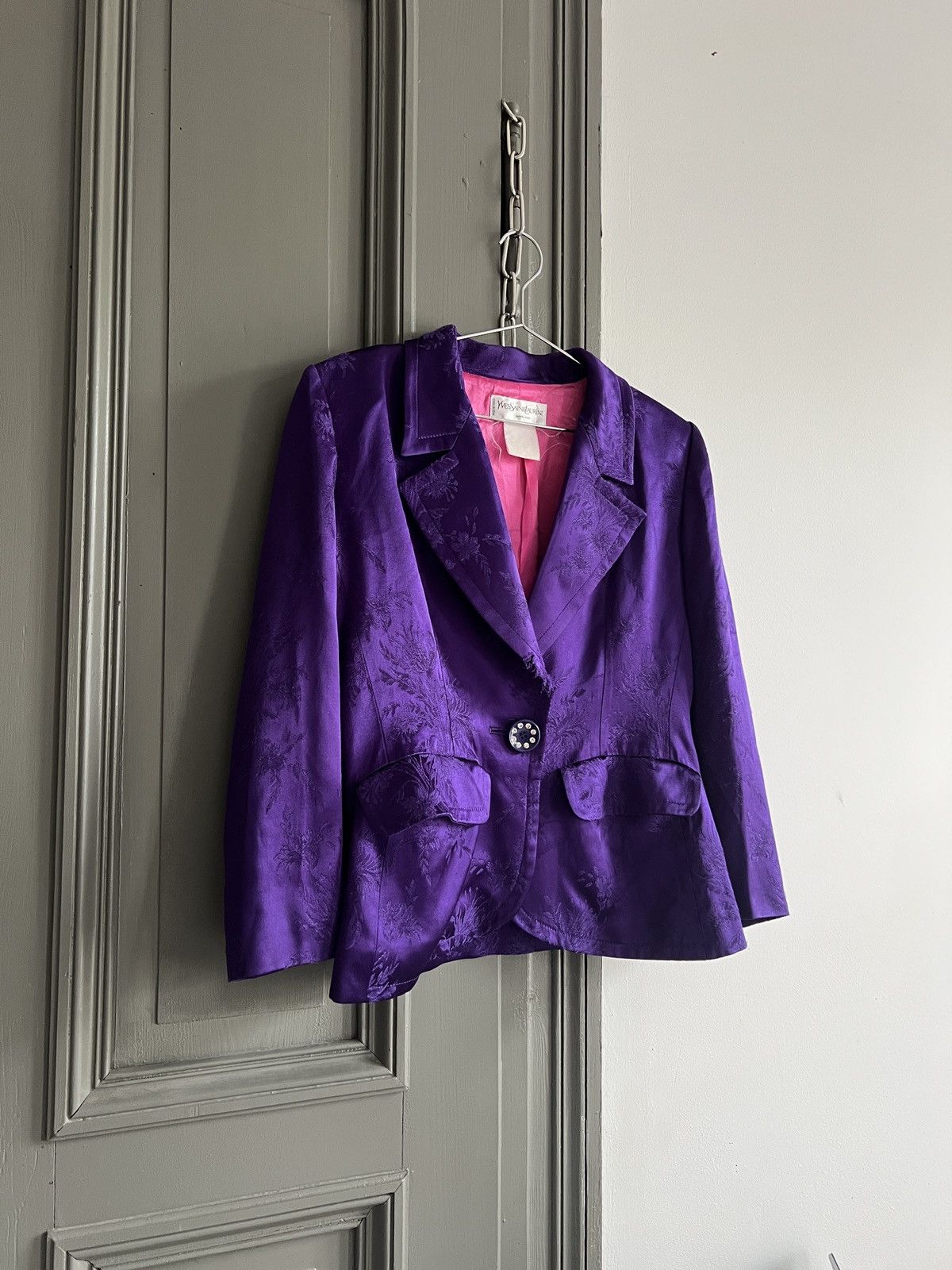 Saint Laurent Paris × Vintage × Yves Saint Laurent Arcived 1988 Yves Saint Laurent Purple Satin Damask Blazer Size M / US 6-8 / IT 42-44 - 3 Thumbnail