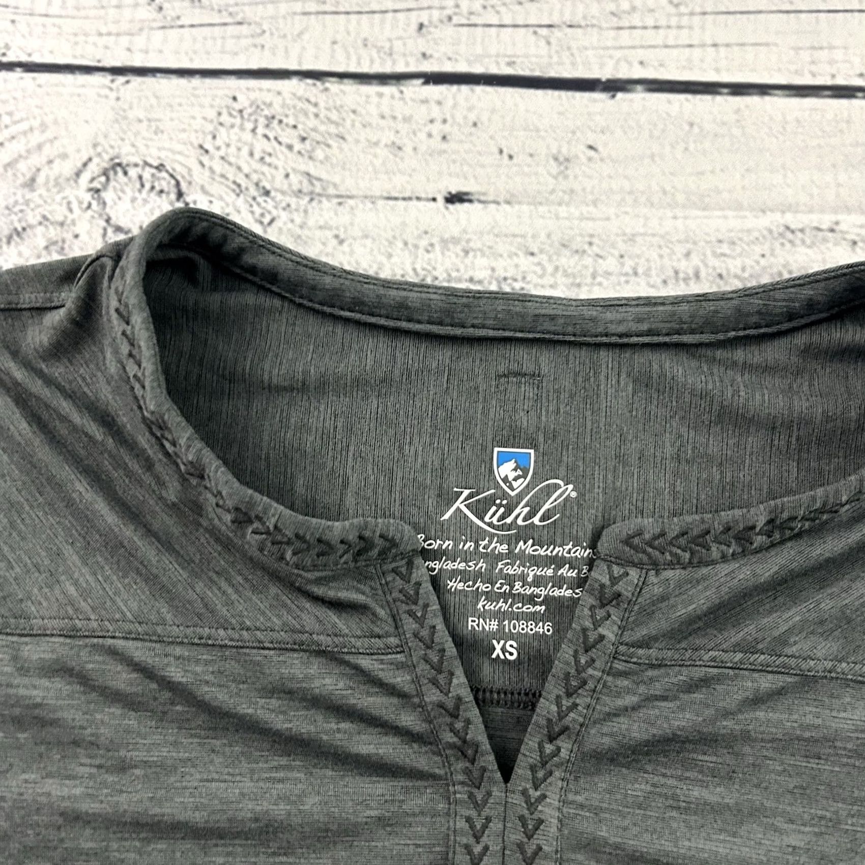 Vintage Kuhl Top Womens XS Gray Allegro Short Sleeve Polyester Spandex Women Dark Size XS / US 0-2 / IT 36-38 - 2 Thumbnail