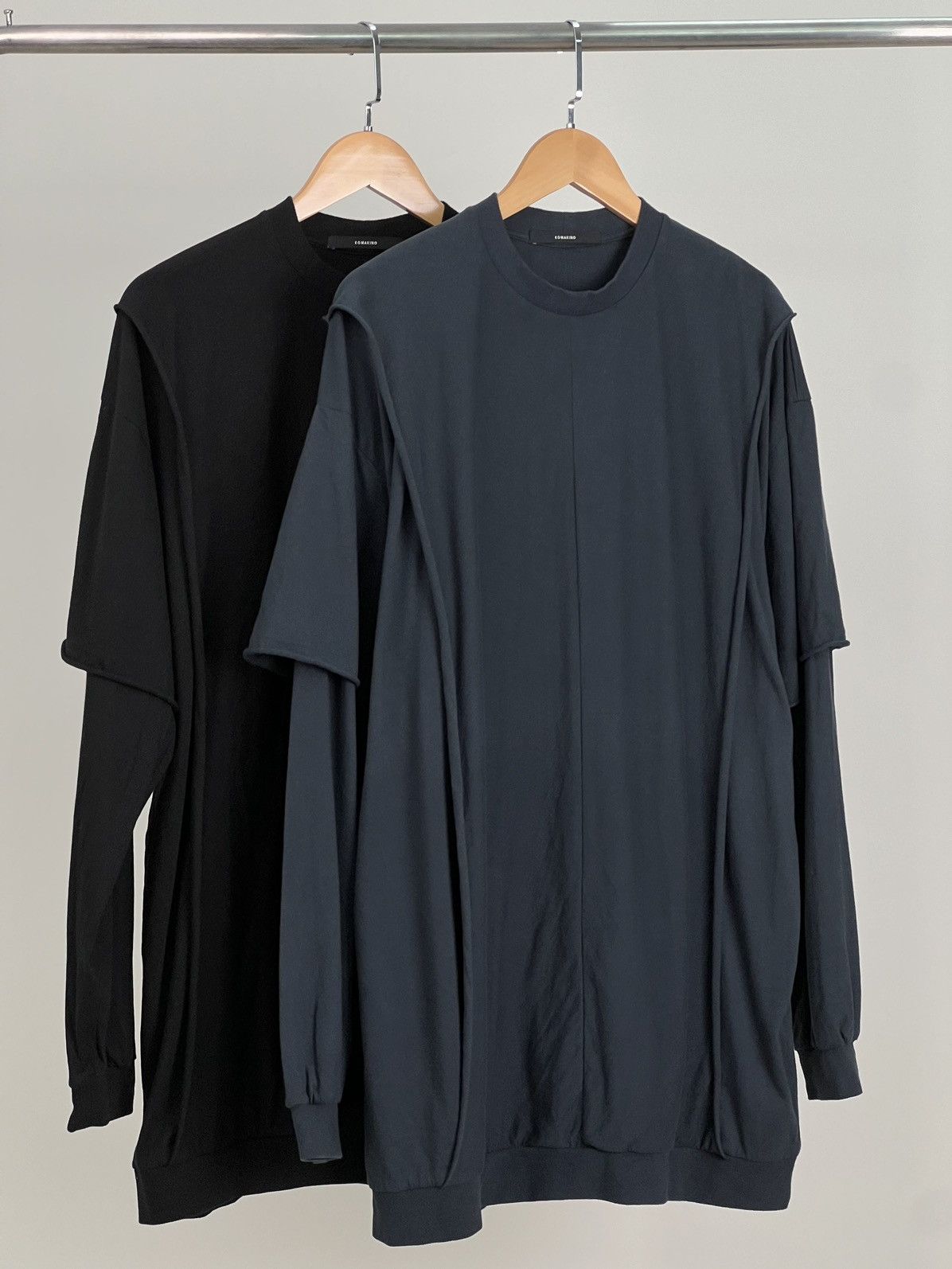 KOMAKINO Layered crew Size US L / EU 52-54 / 3 - 7 Thumbnail