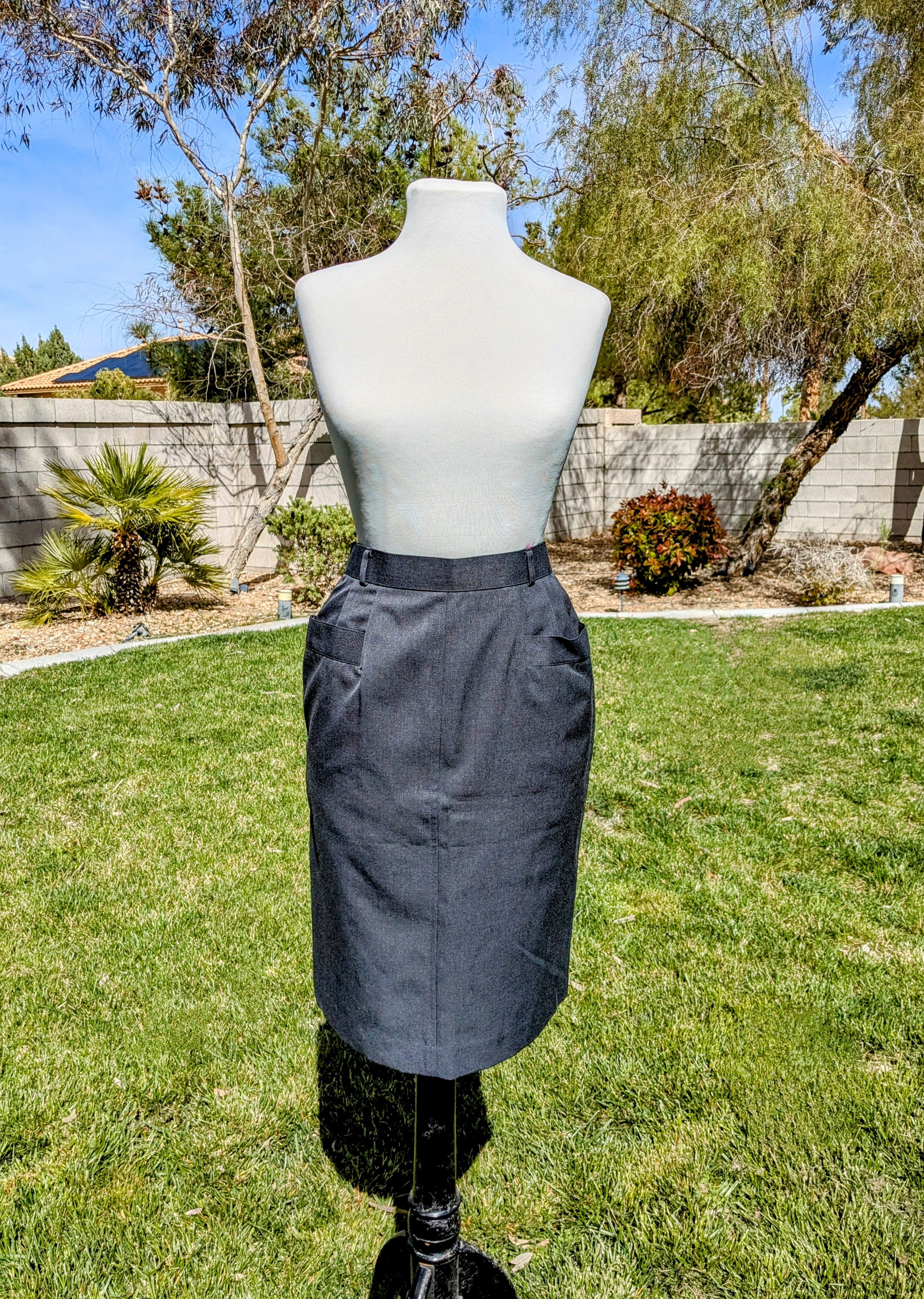 Vintage Vintage Slate Grey Yamamoto Co. Petite Pocket Maxi Skirt Size 26" / US 2 / IT 38 - 1 Thumbnail