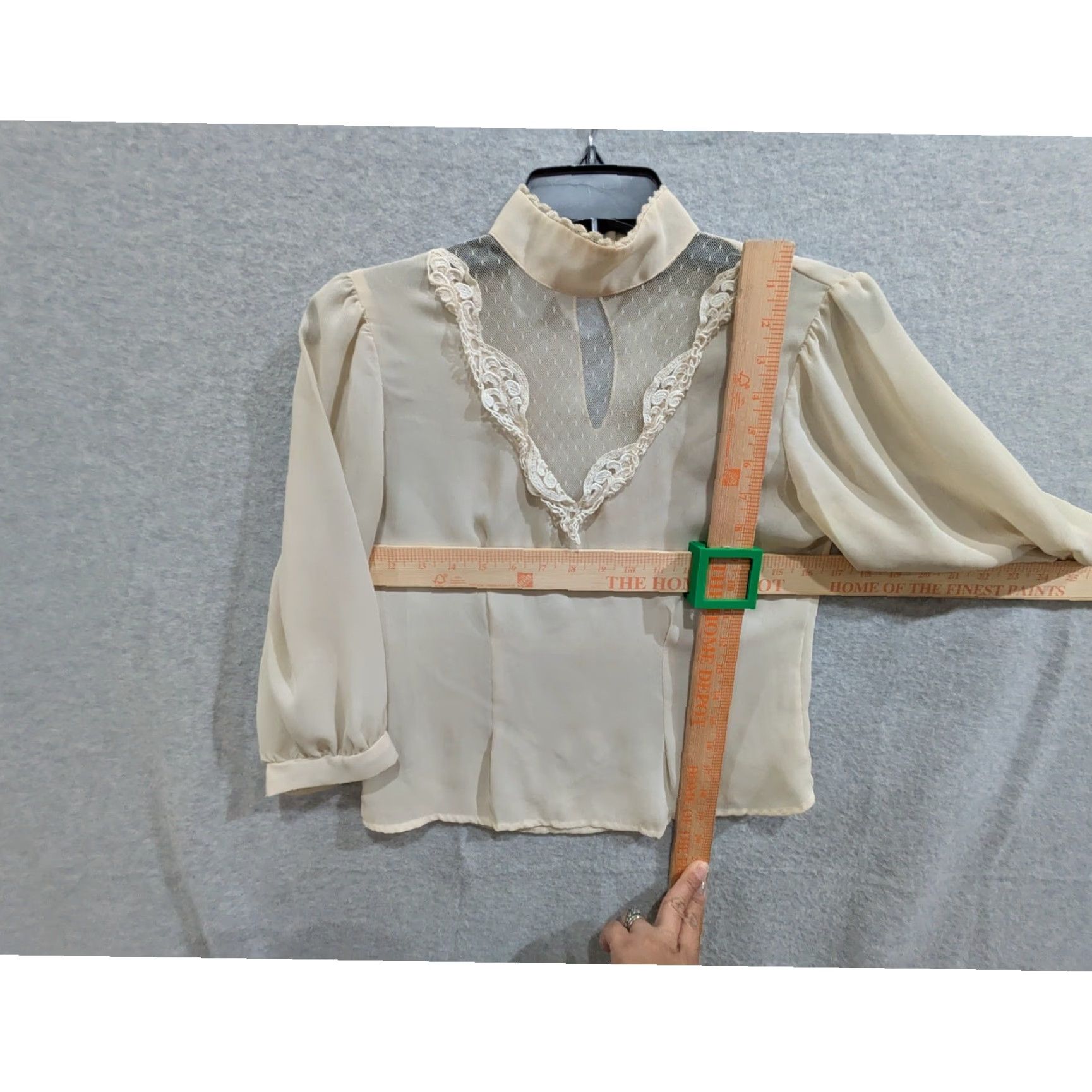 Vintage Stoplight California Blouse Womens Medium Chiffon Mock Neck 3/4 Sleeve Beige Size M / US 6-8 / IT 42-44 - 5 Thumbnail