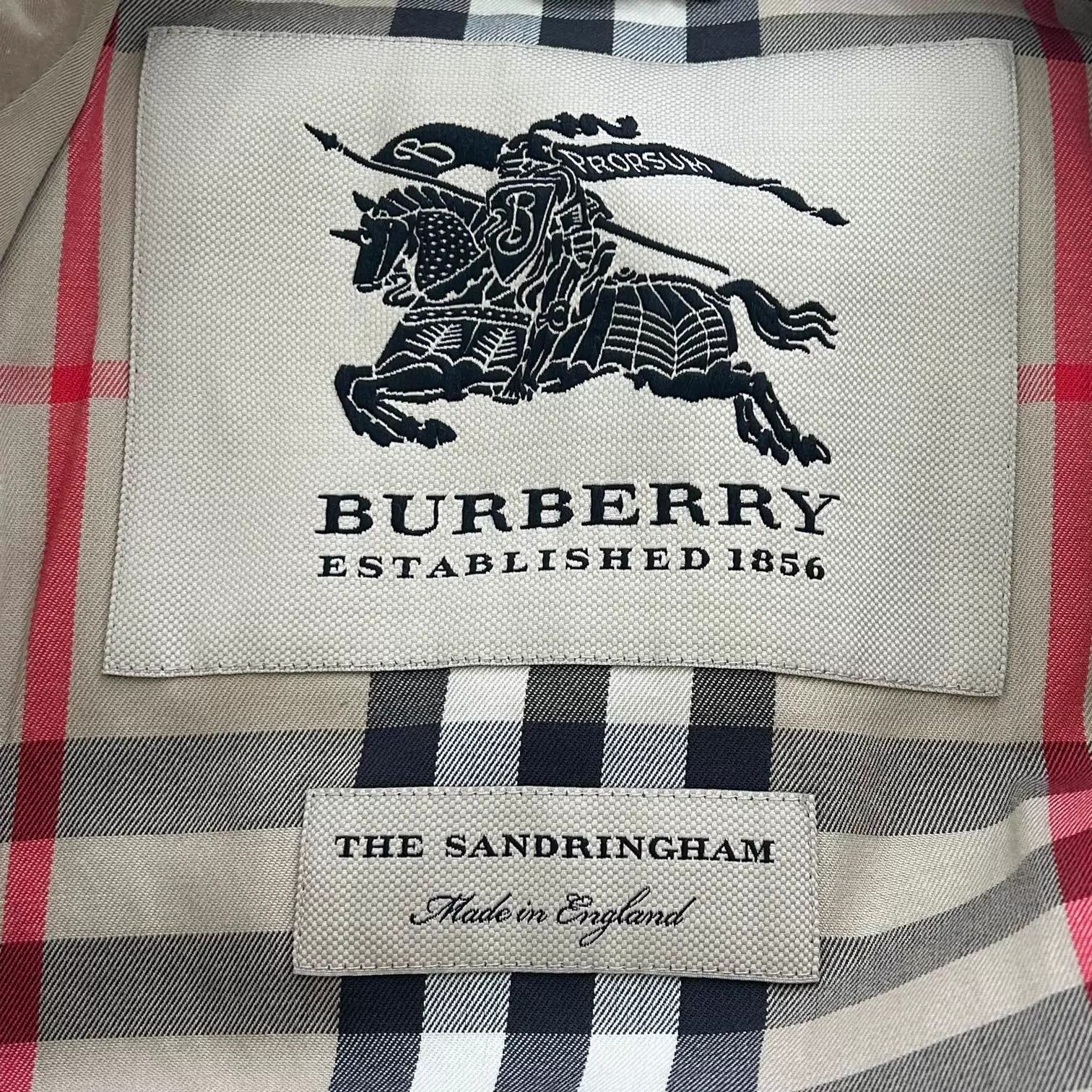 Burberry Burberry Khaki Classic Double Breasted Trench 38 Size XS / US 0-2 / IT 36-38 - 3 Thumbnail