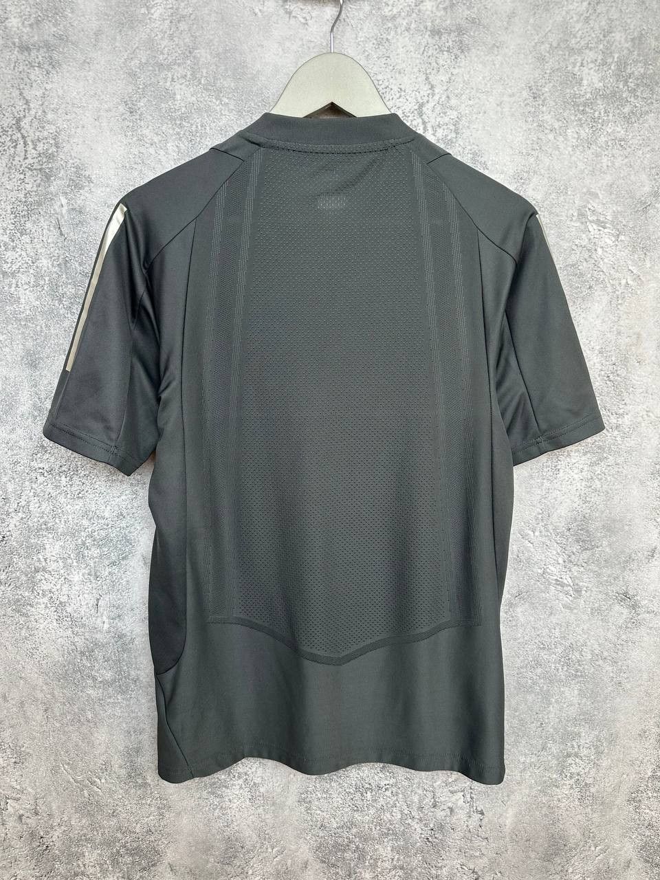 Adidas Adidas Manchester United 2019 AON Jersey Football Shirt Size US S / EU 44-46 / 1 - 2 Thumbnail