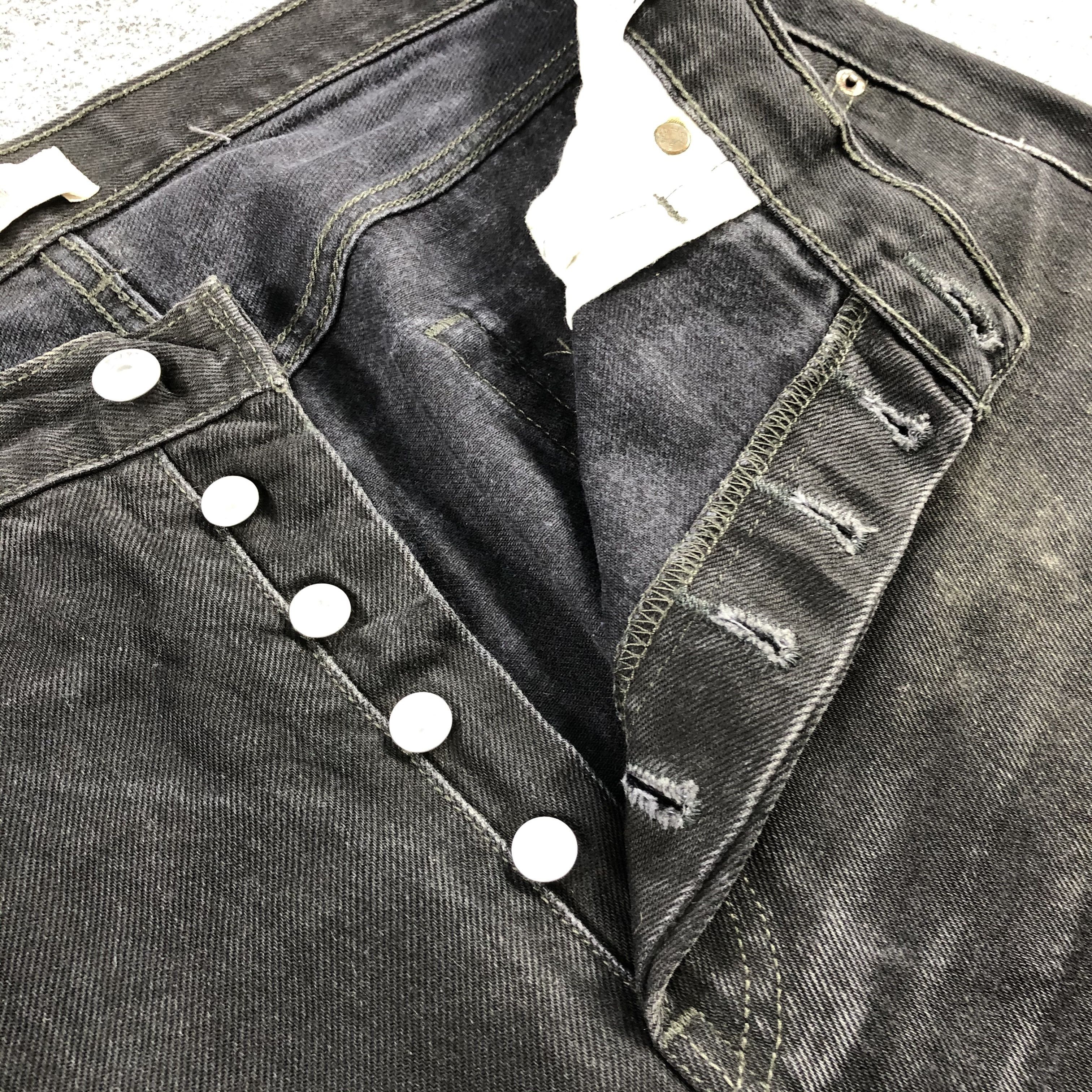 Levi's Vintage Distress Levis 501 Jeans-J1397 Size US 37 - 10 Thumbnail