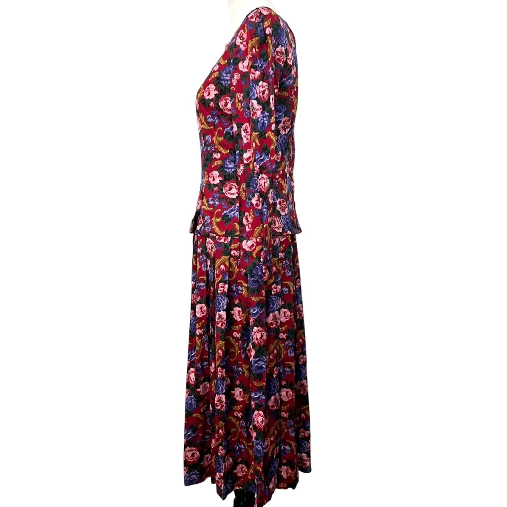 Talbots VINTAGE Talbots Floral Dress Midi Pink Purple Long Sleeve Pleats Womens 6 Floral 80s 90s Romantic Party Cocktail Dress Women Size M / US 6-8 / IT 42-44 - 6 Thumbnail