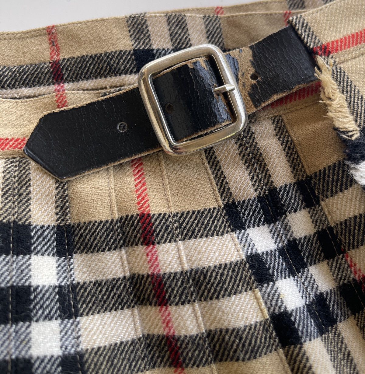 Burberry Vintage Burberrys England Nova Checked Midi Skirt Size 25" / US 0 / IT 36 - 8 Thumbnail