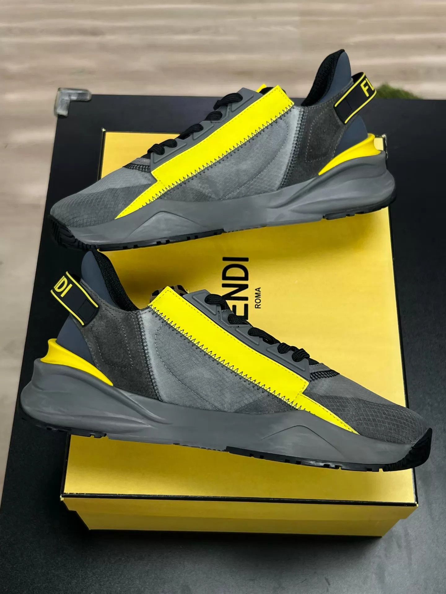 Fendi FENDI Flow Gray Yellow Sneakers EU 39 Like New Size US 6 / EU 39 - 6 Thumbnail