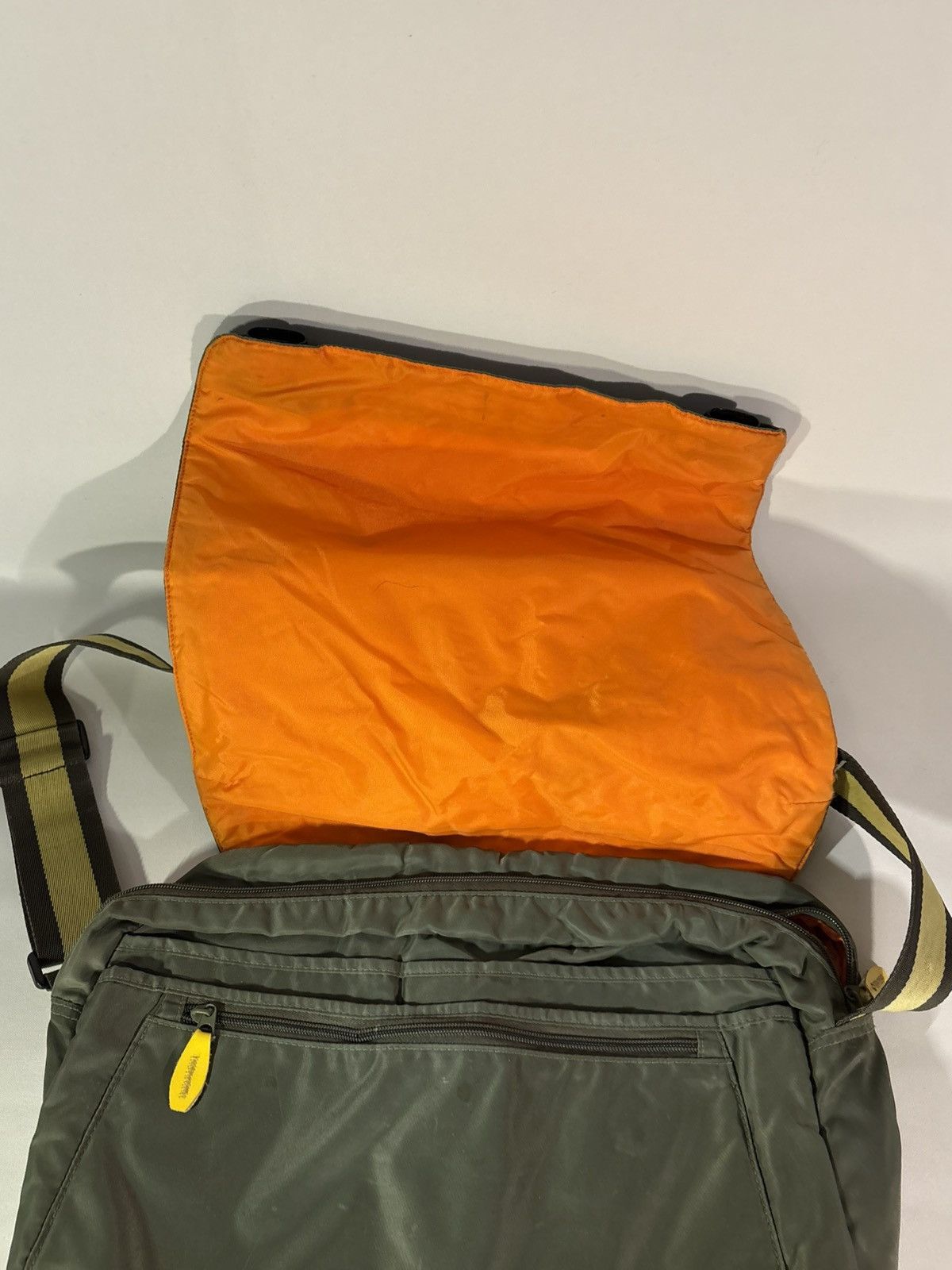 Alpha Industries Alpha Industries J-891 Flying AC AFS PILOT Messenger Bag Size ONE SIZE - 19 Thumbnail