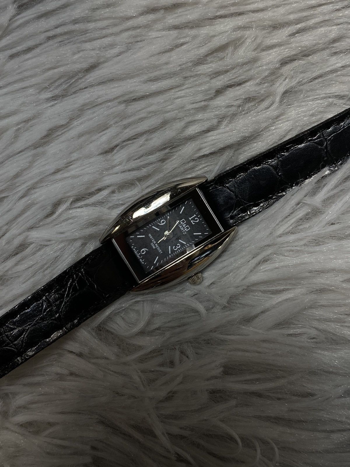 Jewelry Retro Q&Q Black Quartz Watch - Japanese Brand Size ONE SIZE - 6 Thumbnail