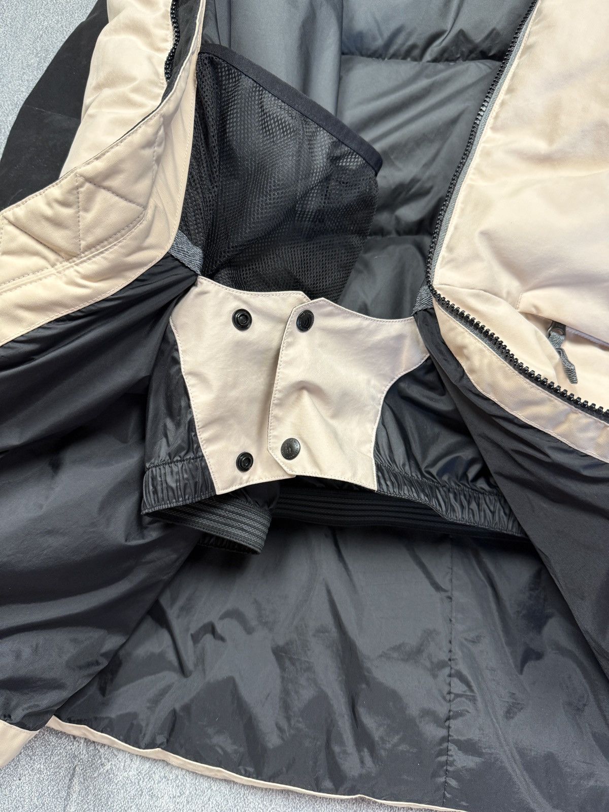The North Face TNF The North Face 550 Puffer Ski Jacket Size XL / US 12-14 / IT 48-50 - 12 Thumbnail