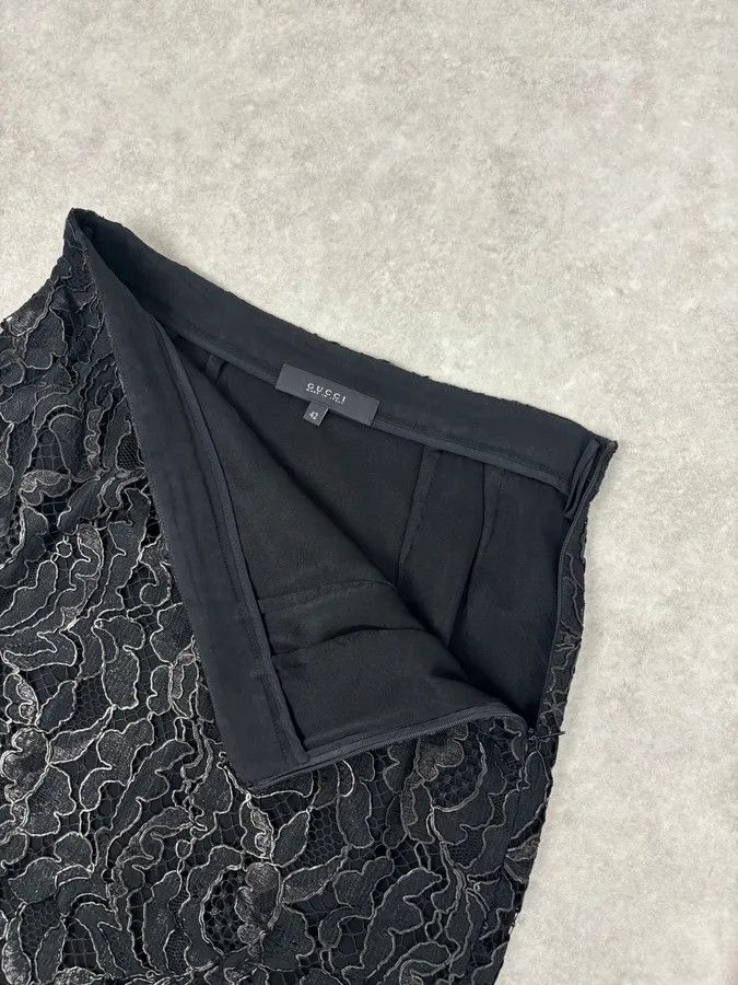 Gucci FW2013 Gucci Black Lace Scalloped Skirt by Frida Giannini Size 26" / US 2 / IT 38 - 6 Thumbnail