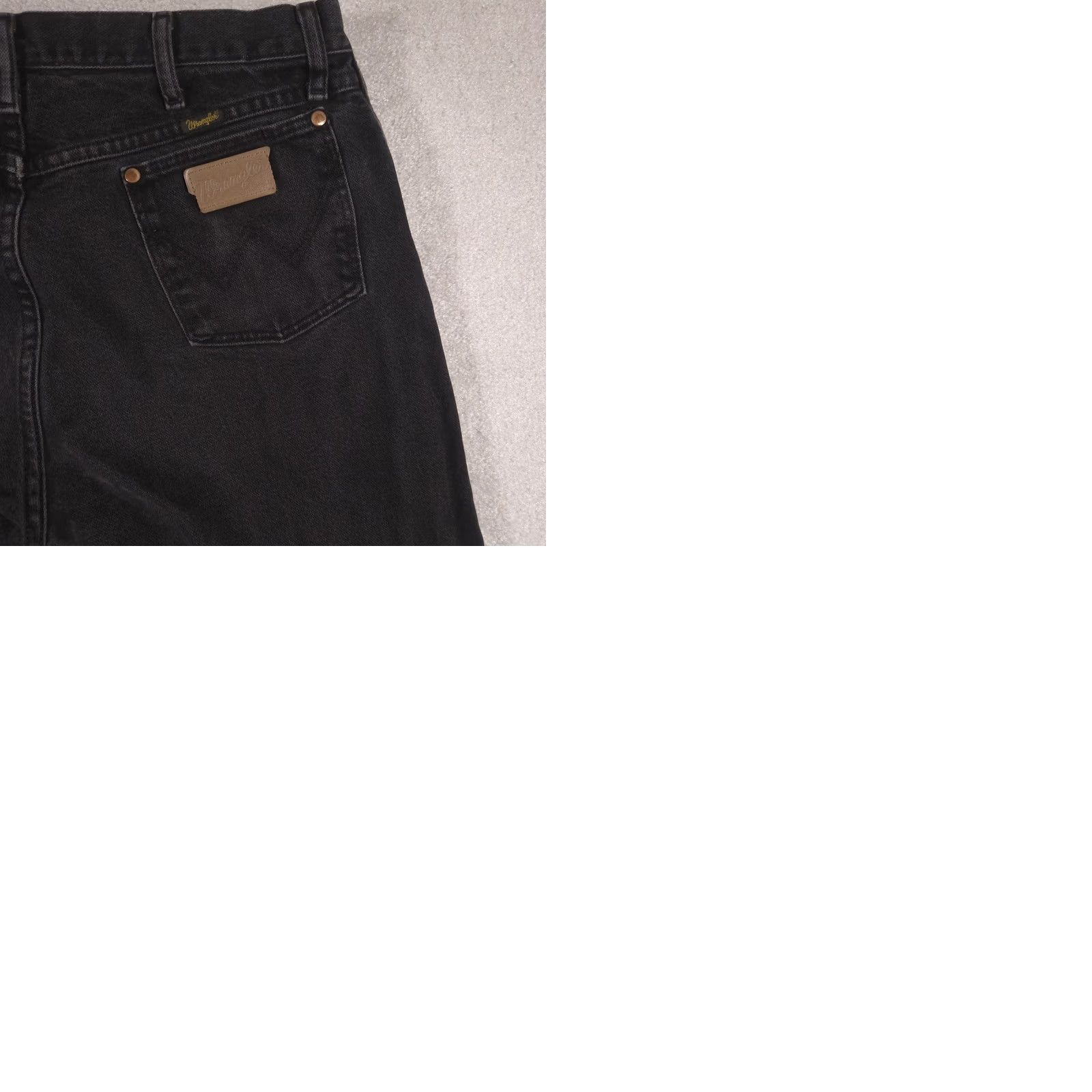 Wrangler VINTAGE Wrangler Cowboy Cut Jeans Mens 35x36 Black Denim Straight Leg Zip Fly Charcoal Mens Regular Black Jeans Cowboy Cut 13MWZAWK Men Size US 35 - 9 Thumbnail