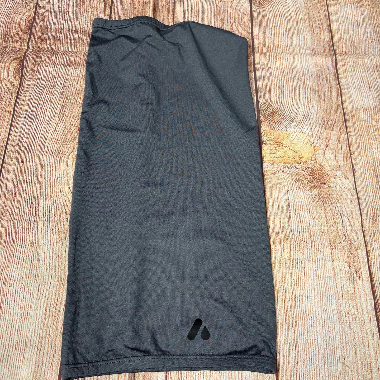 Missoni Mission Cooling Neck Gaiter Grey Unisex Lightweight Stretch Size ONE SIZE - 1 Thumbnail