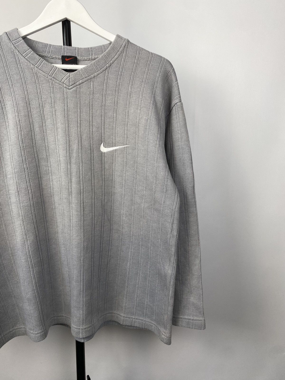 Nike × Vintage Vintage 90s Nike V-Neck sweatshirt sweater Size US M / EU 48-50 / 2 - 4 Thumbnail