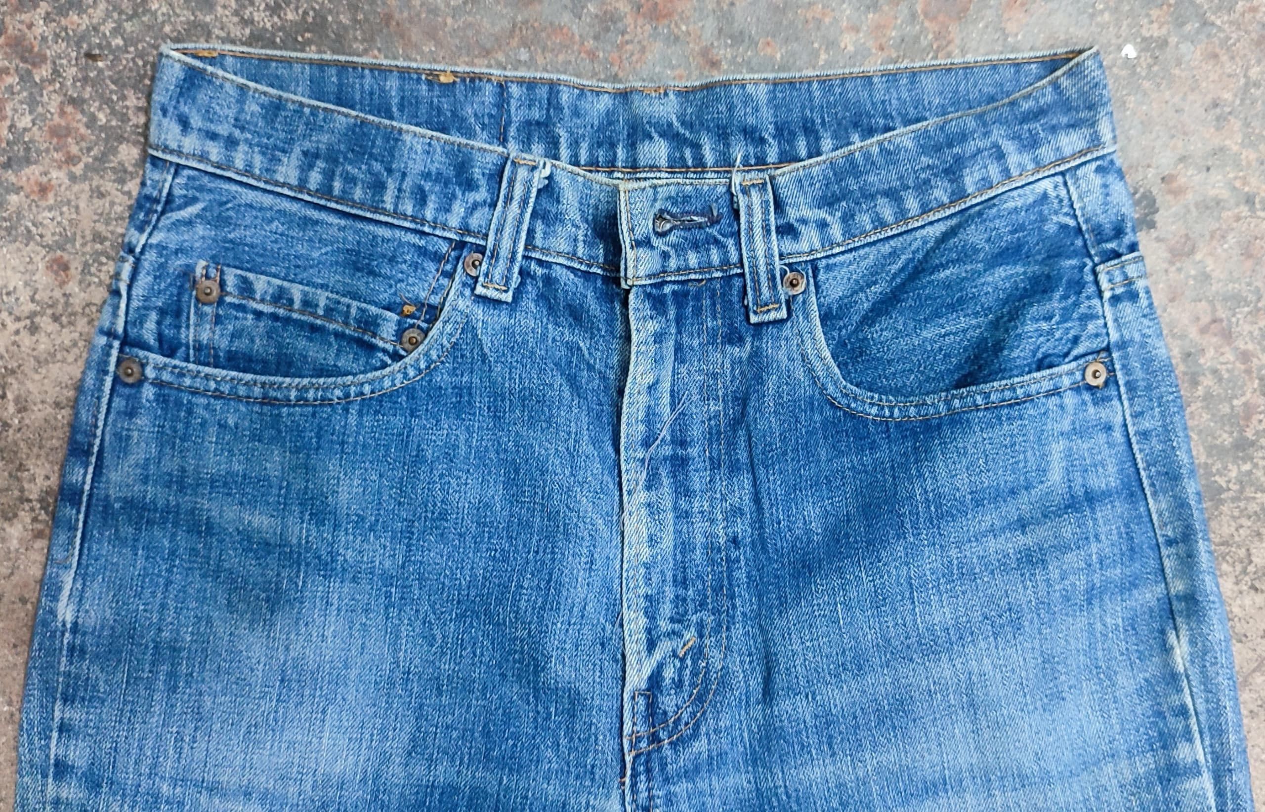 Levi's Vintage Clothing DISTRESSED LEVIS 517 BOOTCUT NO'8 Size US 31 - 7 Thumbnail