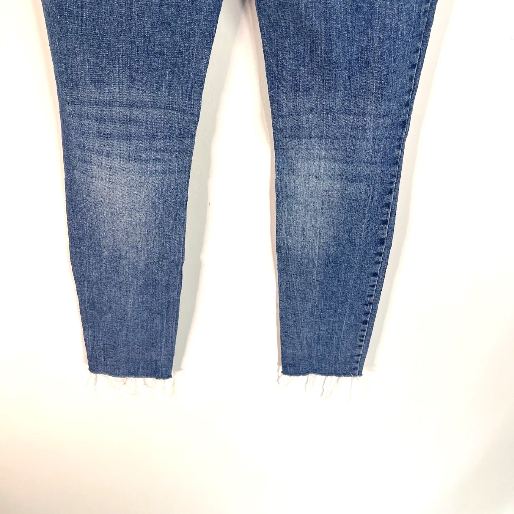 Zara ZARA Trafaluc Slim Ankle Distressed Denim Jeans Womens 6 Blue Medium Wash Inseam 26in Mid Rise 8.5-10.5in Full Length Style: Ankle Size 28" / US 6 / IT 42 - 7 Thumbnail