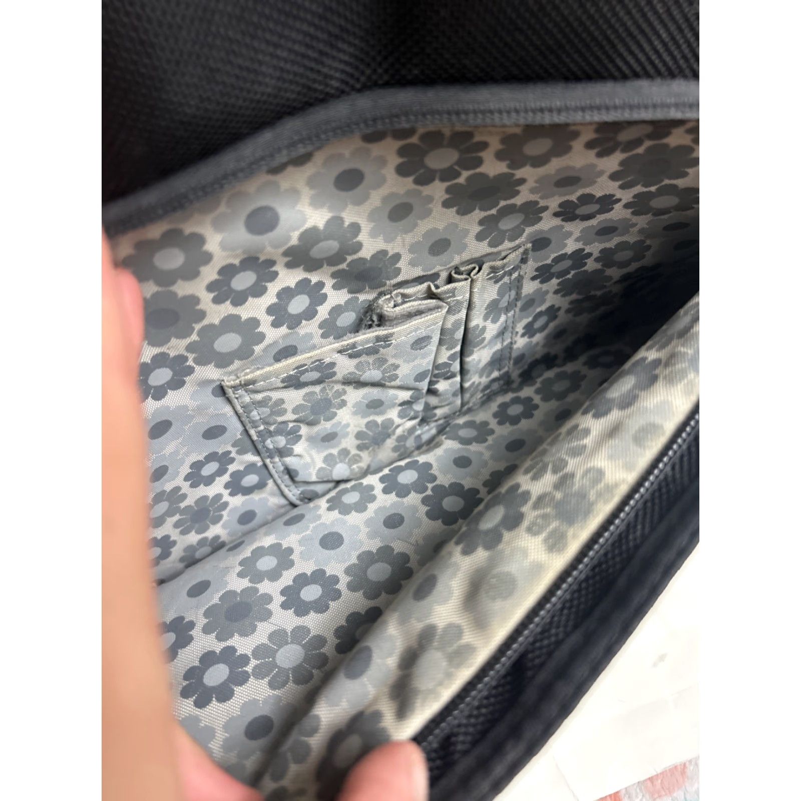 Vintage Timbuk2 Marina Computer Padded Laptop Handbag Shoulder Bag Black - Medium Women’s Nylon Exterior Padded Laptop Case Bag Size ONE SIZE - 7 Thumbnail