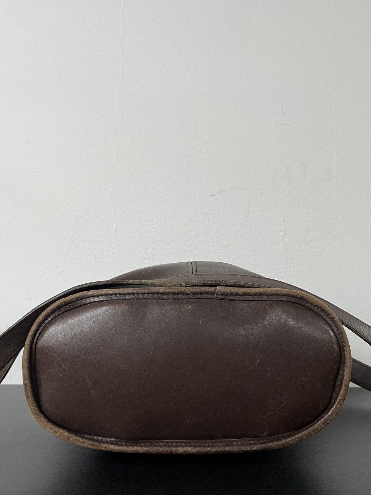 Coach Coach Vintage Tanned Patina Cowhide Leather Bucket Bag Size ONE SIZE - 18 Thumbnail