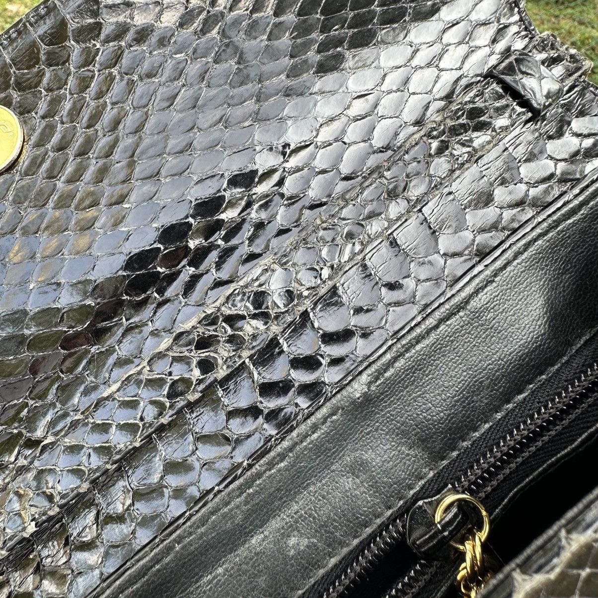 Salvatore Ferragamo Salvatore Ferragamo Vintage Snakeskin Shoulder Bag Size ONE SIZE - 13 Thumbnail