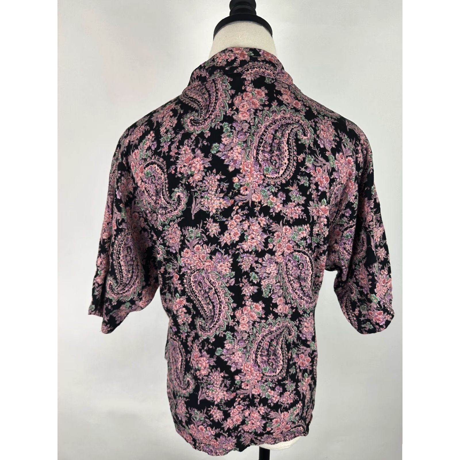 Pinko VINTAGE Maren Blouse Shirt Womens S Pink Black Paisley 90s Bohemian Rayon Short Sleeve Button Size S / US 4 / IT 40 - 7 Thumbnail