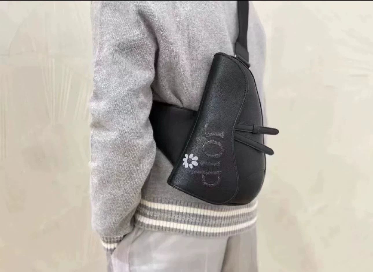 Dior Dior By Erl Grained Calfskin Saddle Bag Black Size ONE SIZE - 4 Thumbnail