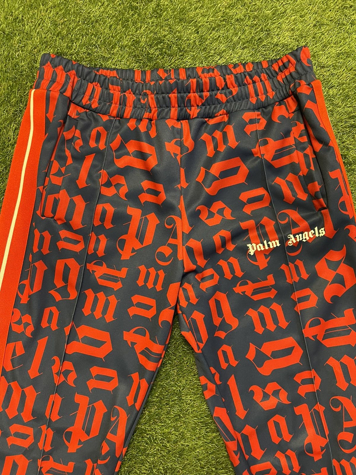 Palm Angels Size XXL - Palm Angels Monogram Sweatpants Red/Blue Size US 38 / EU 54 - 5 Thumbnail