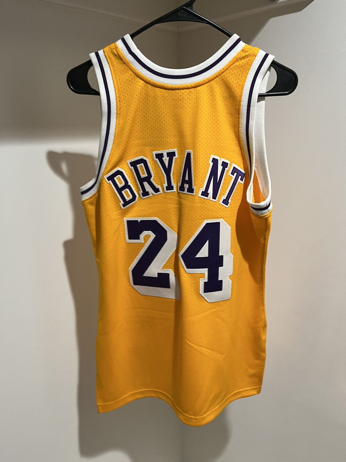 Mitchell & Ness × NBA Mitchell & Ness Kobe Bryant 60th Anniversary Jersey Size US S / EU 44-46 / 1 - 2 Thumbnail
