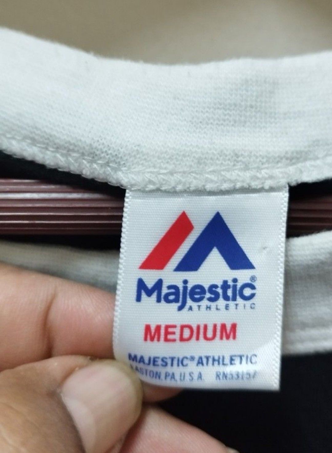 Majestic × Vintage NY Yankees Raglan T-shirt by Majestic Size US L / EU 52-54 / 3 - 2 Thumbnail