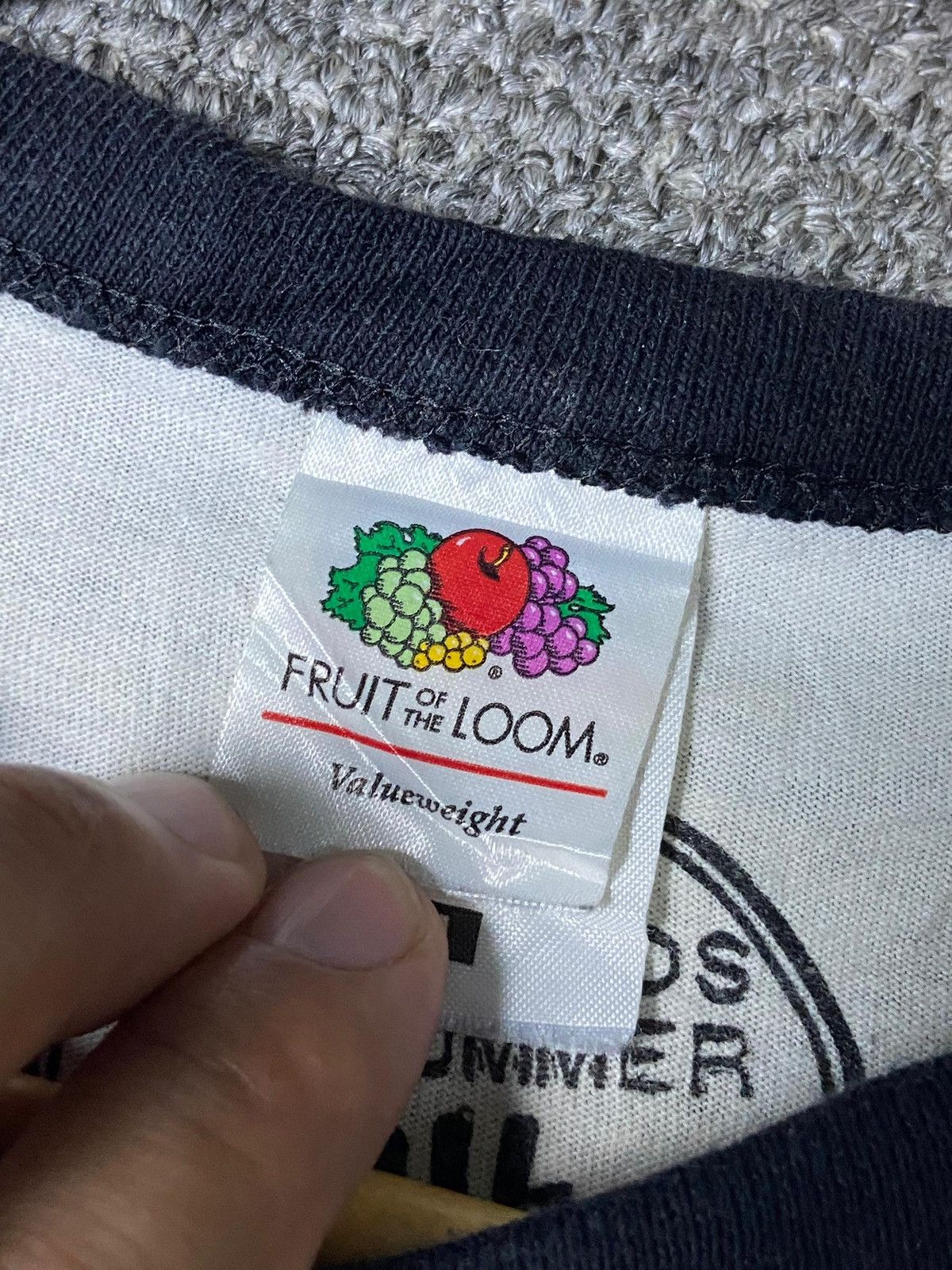 Fruit Of The Loom Fruit Of The Loom x 5 Seconds of Summer Tshirt (142) Size US M / EU 48-50 / 2 - 7 Thumbnail