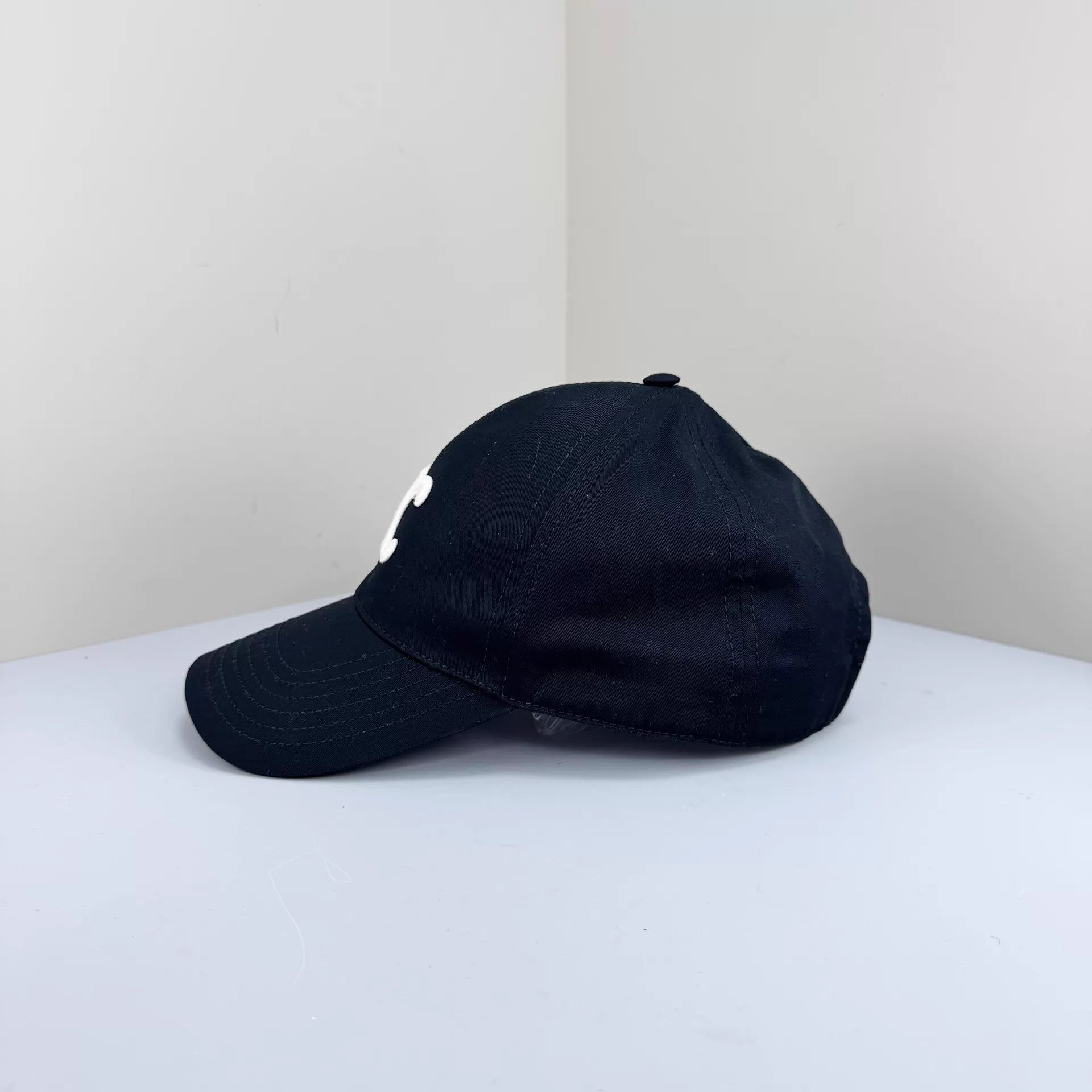 Celine Celine Triomphe Embroidered Baseball Cap M New Size ONE SIZE - 2 Thumbnail