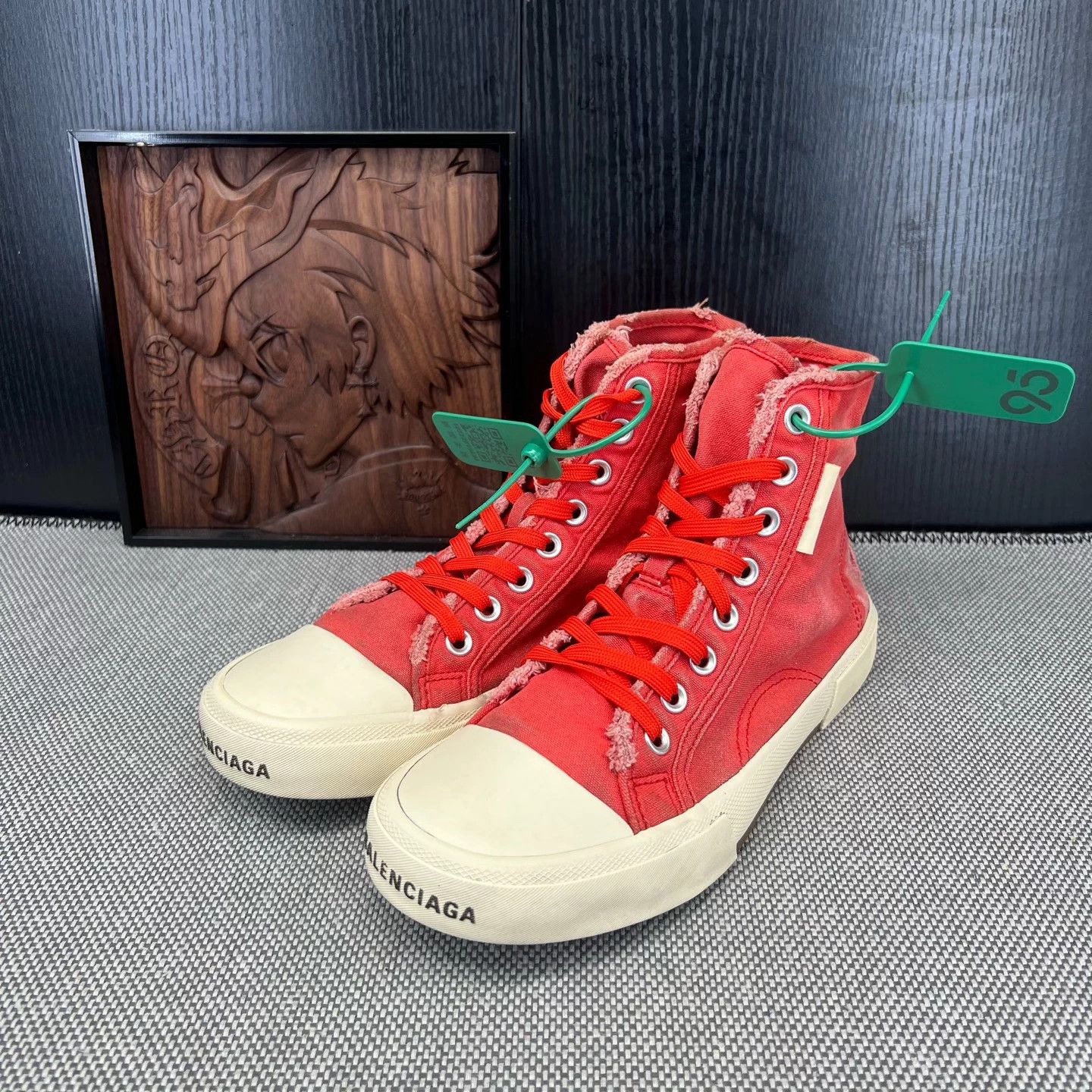 Balenciaga Balenciaga distressed canvas sneakers red 40 Size US 7 / EU 40 - 1 Thumbnail