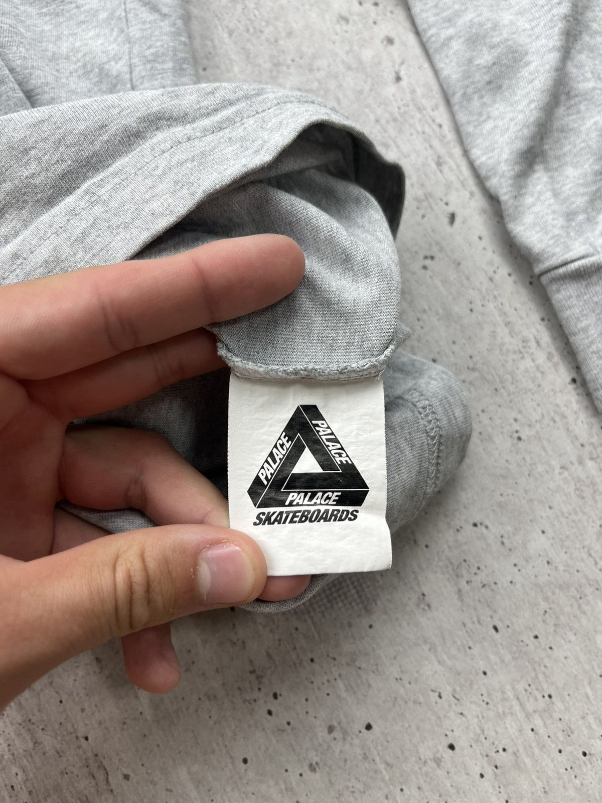 Palace Palace Palazzo Long Sleeve Grey Size US L / EU 52-54 / 3 - 5 Thumbnail