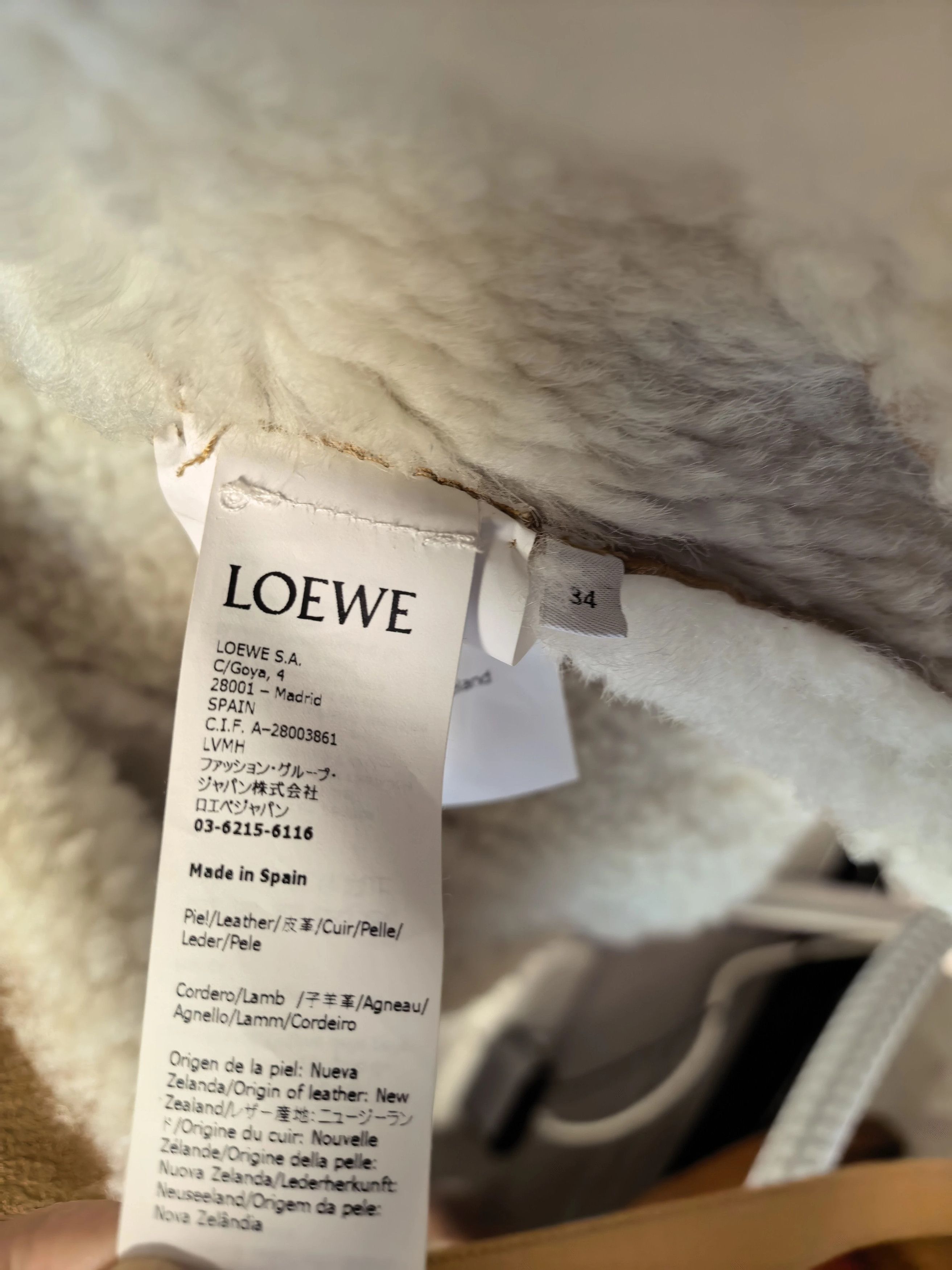 Loewe LOEWE shearling lambskin coat 34 Size XXS / US 00 / IT 34 - 4 Thumbnail
