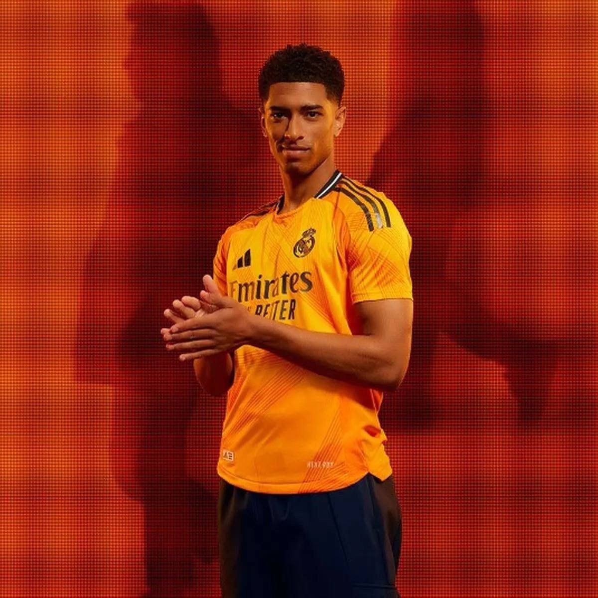 Adidas NEW! 2024/25 REAL MADRID #5 BELLINGHAM AWAY SOCCER JERSEY M Size US M / EU 48-50 / 2 - 5 Thumbnail