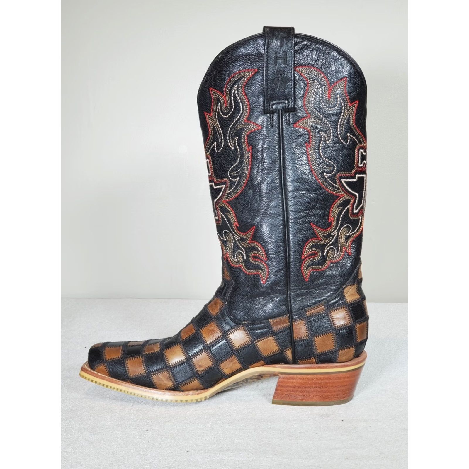 Vintage Tin Haul Co. Western Boots Square Toe Men’s US 9 EE Black and Brown Coat Arms Sole Boot Size US M / EU 48-50 / 2 - 3 Thumbnail
