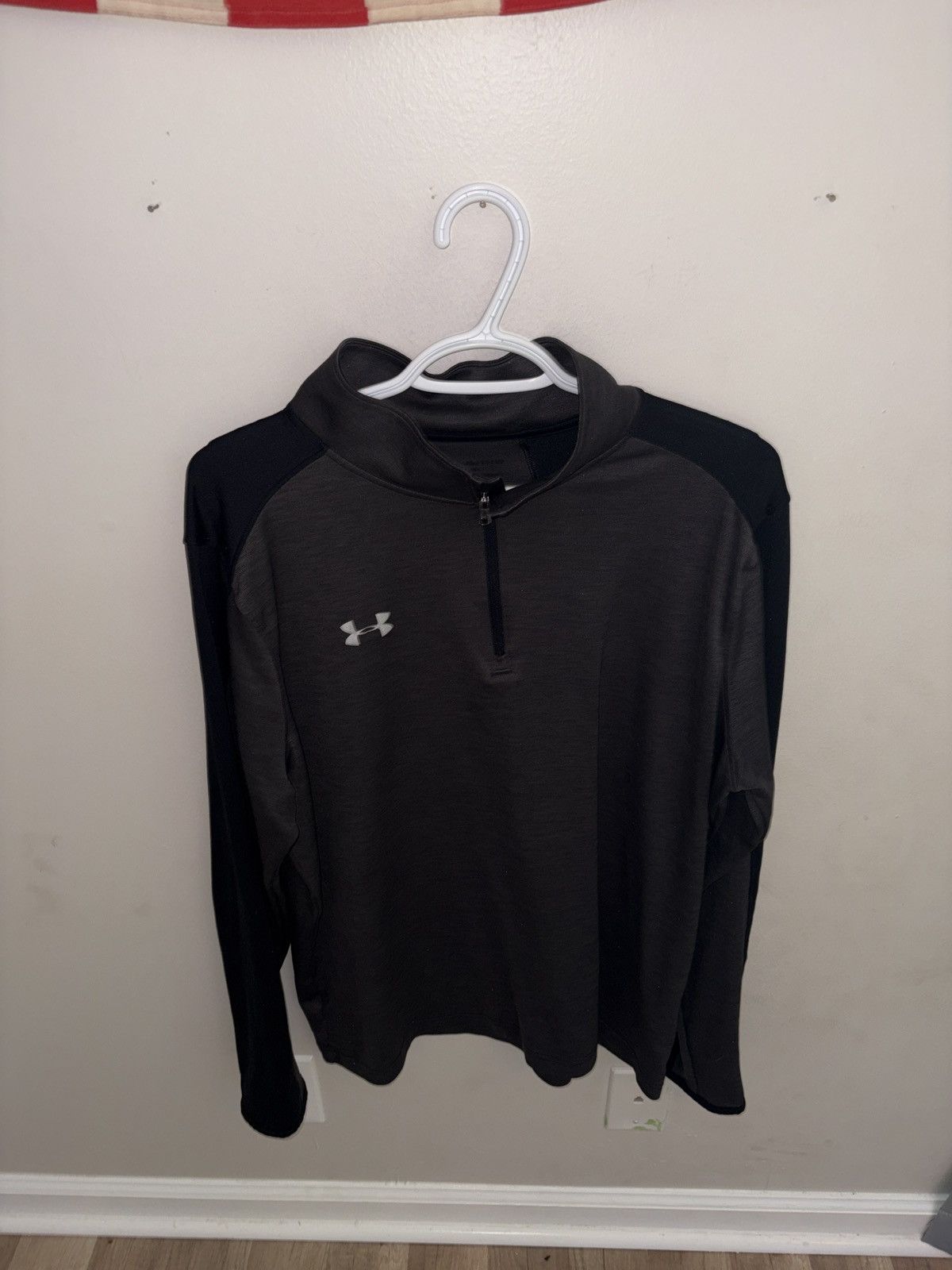 Under Armour Quarter Zip Size US L / EU 52-54 / 3 - 1 Thumbnail