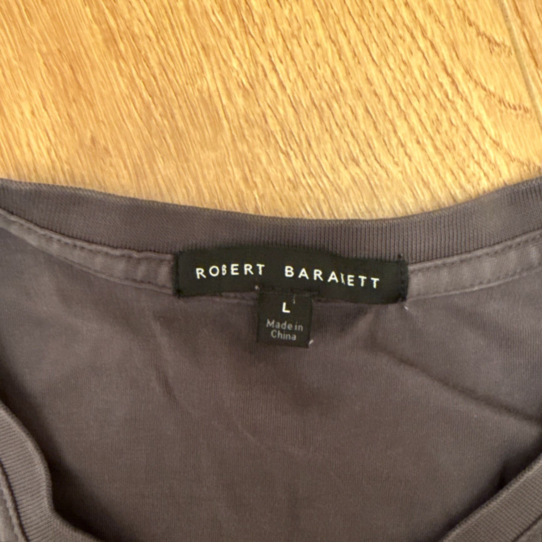 Vintage Robert Barakett Montreal L T Shirt Mens Iron Gray V Neck Fitted 100% Pima Cotton Shirt Regular Men Gray Short Sleeve V-Neck Knit Cotton Modern Size US L / EU 52-54 / 3 - 3 Thumbnail