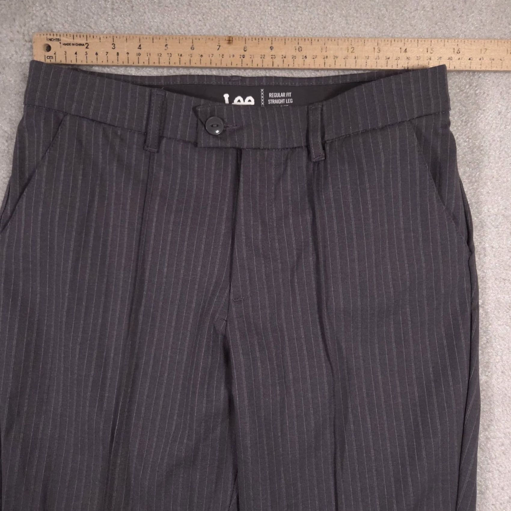 Lee Lee Pants Women's 8 Medium Gray Straight Leg Mid Rise Wrinkle Free Pinstripe Size 30" / US 8 / IT 44 - 5 Thumbnail