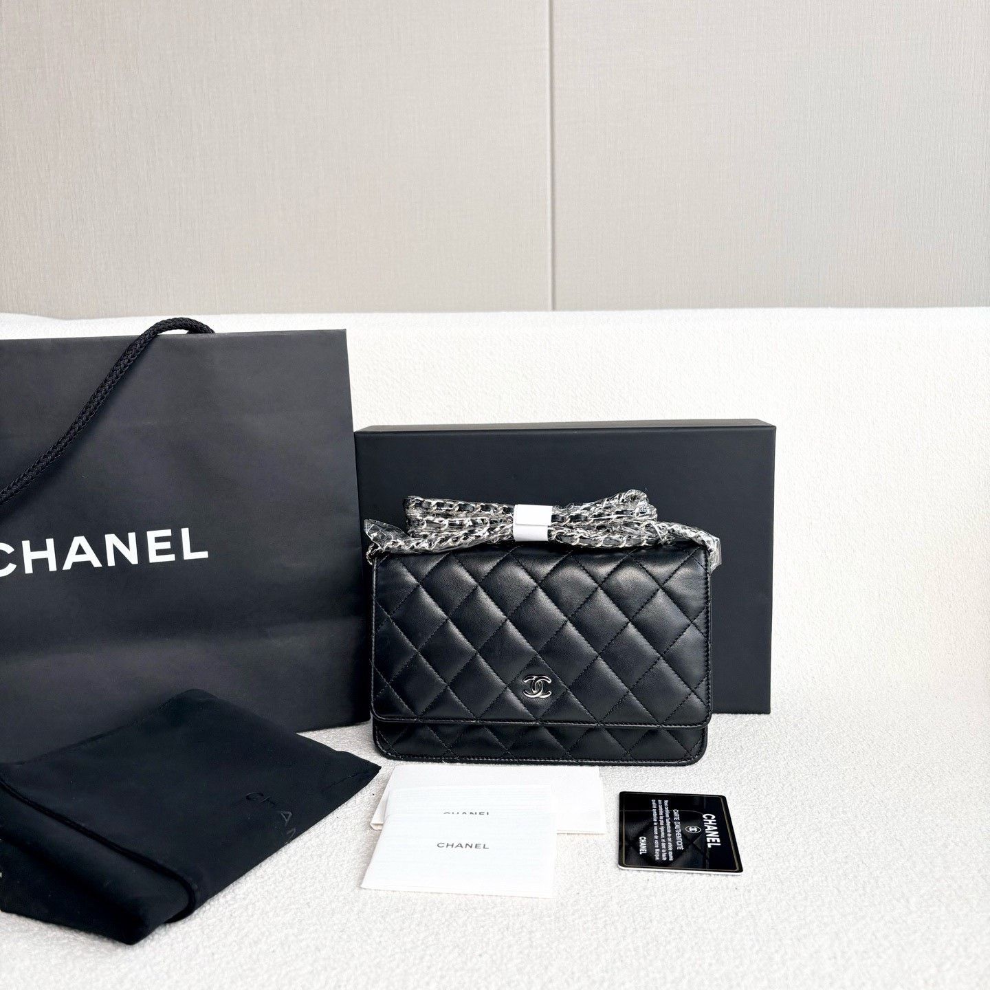Chanel Pre-loved Bag Very good condition Size ONE SIZE - 1 Thumbnail