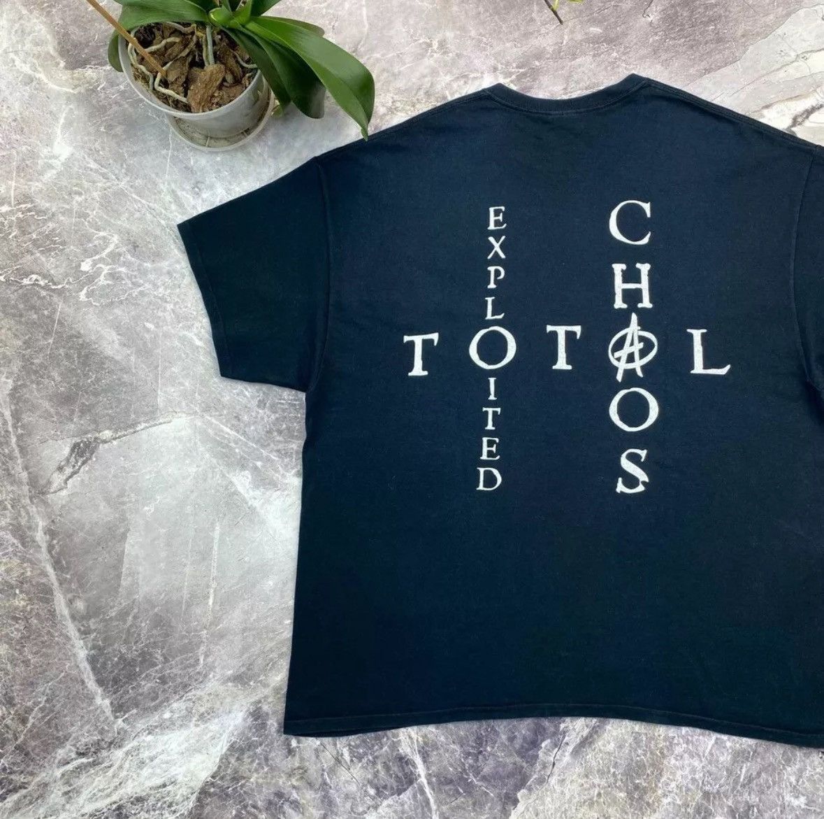 Band Tees × Vintage The Exploited Total Chaos Vintage 1998 T shirt Punk Skull Size US XXL / EU 58 / 5 - 12 Thumbnail