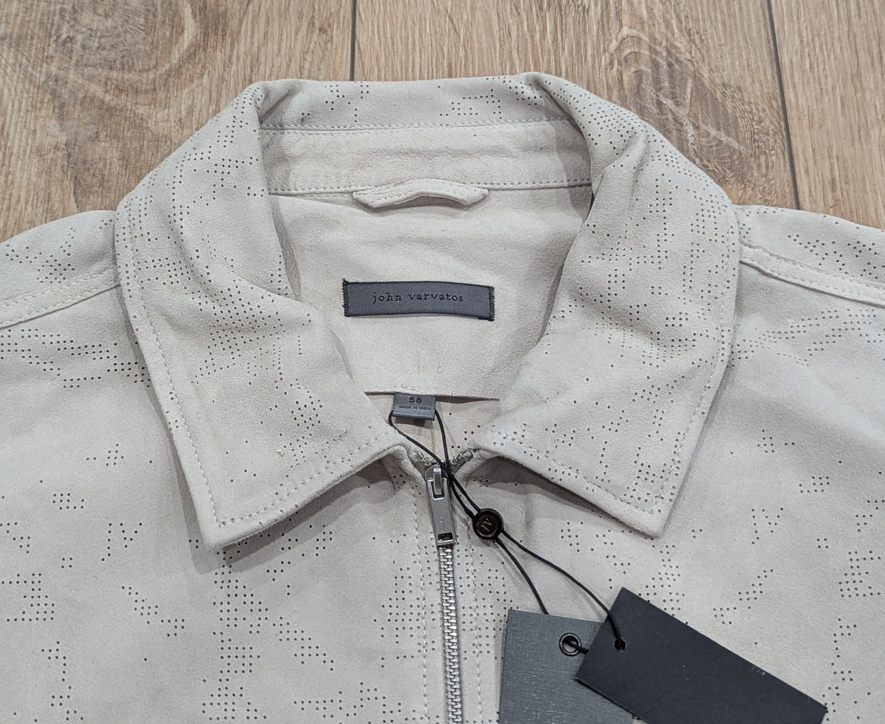 John Varvatos John Varvatos "Wade" Suede Perforated Shirt Chalk 58 US 48 Size US XXL / EU 58 / 5 - 2 Thumbnail