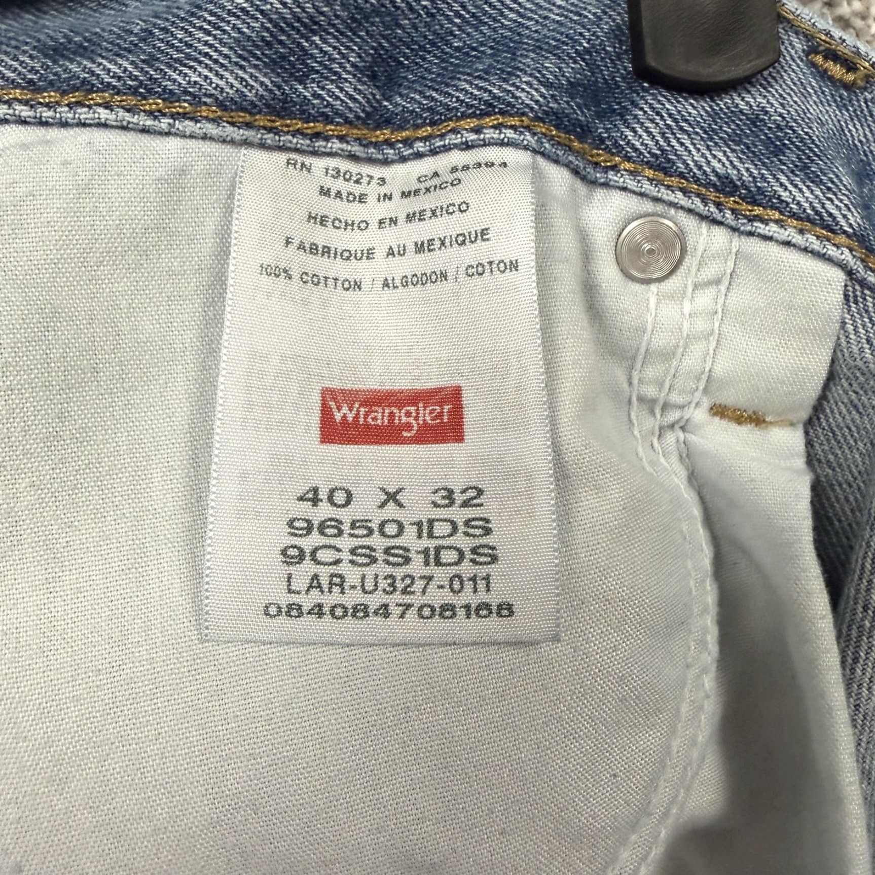 Wrangler Wrangler Jeans Mens 38x29.5 Blue Relaxed Fit Tapered Leg Denim Workwear 96501DS Size US 38 / EU 54 - 6 Thumbnail
