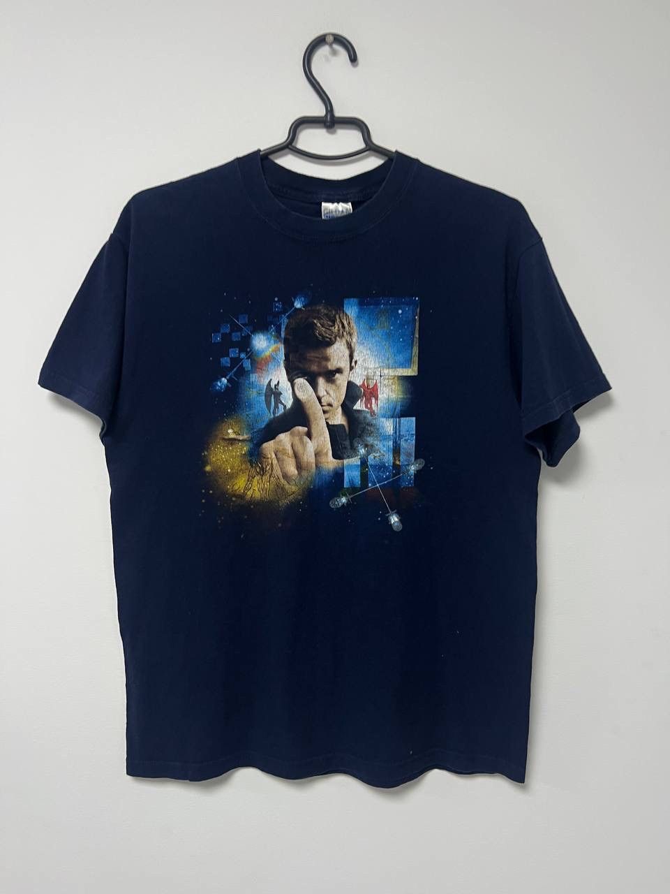 Gildan Vintage 2000s Robbie Williams T shirt Gildan GB Singer M Size US M / EU 48-50 / 2 - 1 Thumbnail
