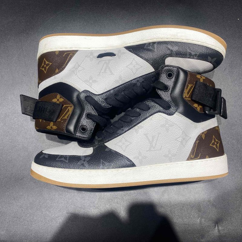 Louis Vuitton Louis Vuitton Rivoli High-Top Sneakers for Men - Size US 8 / EU 41 - 7 Thumbnail