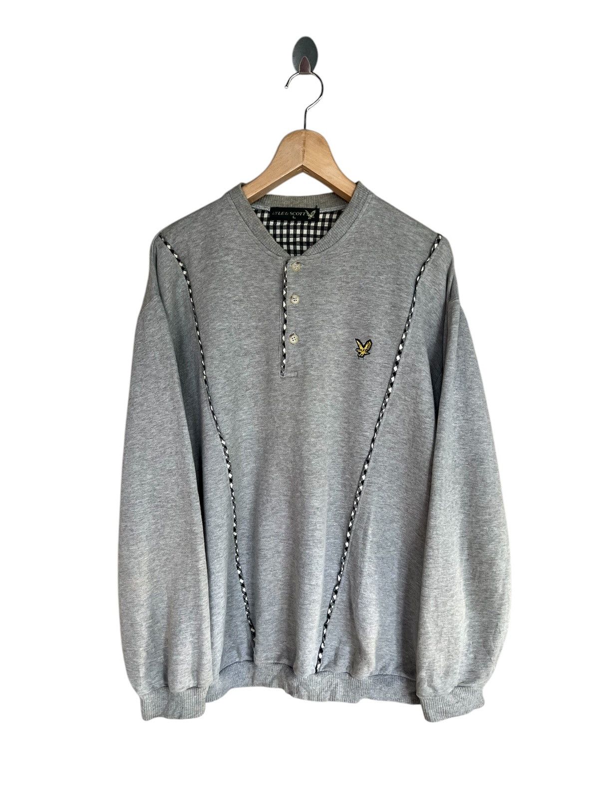 Lyle & Scott Vintage Lyle&Scott Small Logo Sweatshirt Size US L / EU 52-54 / 3 - 1 Thumbnail